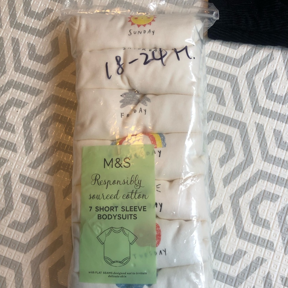 Mark and Spencer onesies 7 piece set 18-24 months